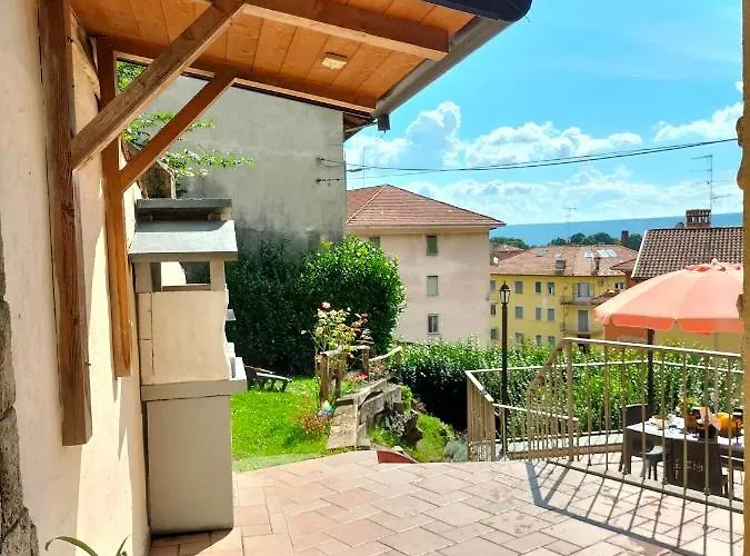 L'angolo Di Erika بيت للعطل *